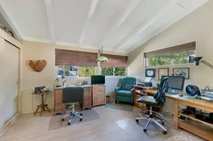 6500 Jumilla, Woodland Hills, CA 91367 - Photo 28