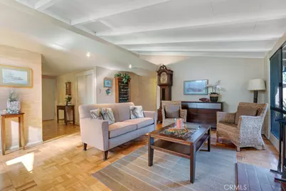 6500 Jumilla, Woodland Hills, CA 91367 - Photo 8