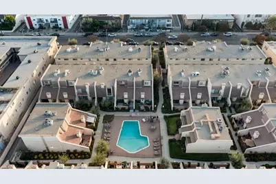 18423 Collins Street #A, Tarzana, CA 91356 - Photo 38