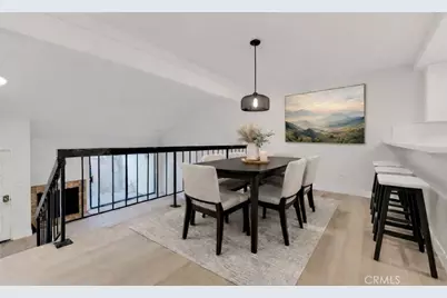 18423 Collins Street #A, Tarzana, CA 91356 - Photo 8