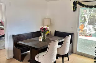 27635 Peridot Way, Castaic, CA 91384 - Photo 6