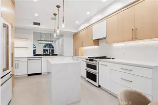 14100 Dickens St, Sherman Oaks, CA 91423 - Photo 10