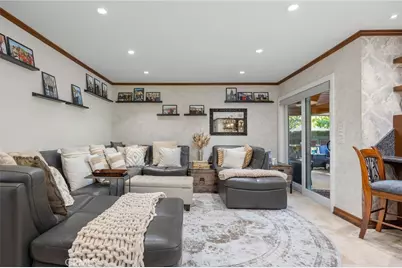 22319 Acorn, Chatsworth, CA 91311 - Photo 18