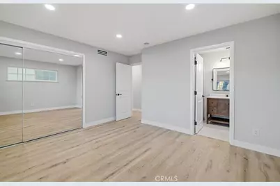 10557 Reseda, Porter Ranch, CA 91326 - Photo 16