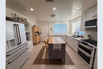 30009 Hunstock, Castaic, CA 91384 - Photo 8