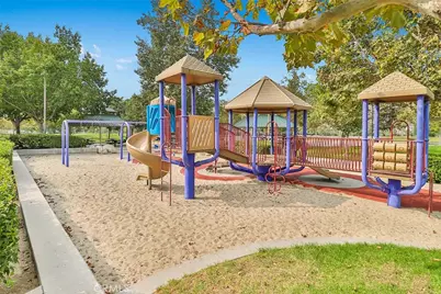 625 Hazelwood Way #A, Simi Valley, CA 93065 - Photo 34