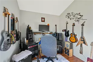 20060 Shadow Island Dr, Canyon Country, CA 91351 - Photo 18