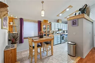 20060 Shadow Island Dr, Canyon Country, CA 91351 - Photo 8