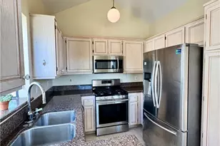 18110 Erik Ct, Canyon Country, CA 91387 - Photo 16