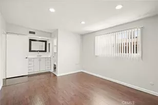5500 Lindley, Encino, CA 91316 - Photo 10