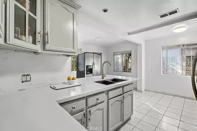 1200 W 39th Place, Los Angeles, CA 90037 - Photo 12