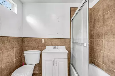 1200 W 39th Place, Los Angeles, CA 90037 - Photo 20