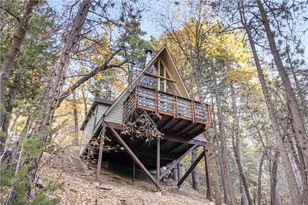 32703 Tulip Ln, Arrowbear, CA 92382 - Photo 40