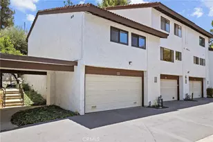 21535 Erwin St, Woodland Hills, CA 91367 - Photo 26