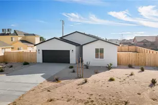 9224 Holly Ave, California City, CA 93505 - Photo 4