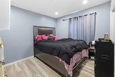 1513 W 60th Street, Los Angeles, CA 90047 - Photo 12