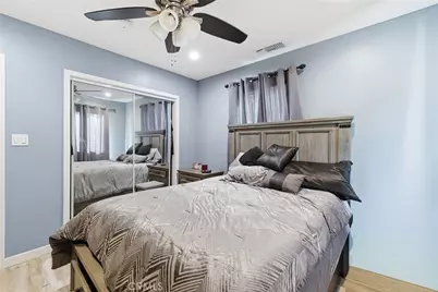 1513 W 60th Street, Los Angeles, CA 90047 - Photo 8