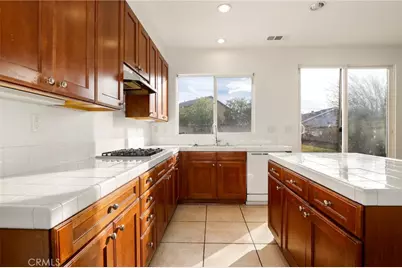 1604 E Avenue J2, Lancaster, CA 93535 - Photo 8