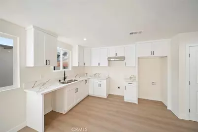 15141 Lassen, Mission Hills (San Fernando), CA 91345 - Photo 30