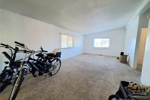 29021 Bouquet Canyon Road, Saugus, CA 91350 - Photo 14