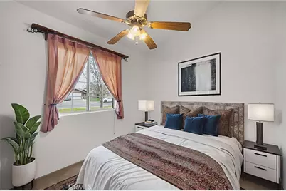 318 Leeta, Bakersfield, CA 93307 - Photo 22