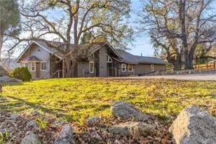 24500 Deertrail Dr, Tehachapi, CA 93561 - Photo 2