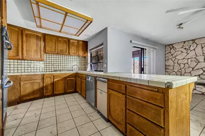 42944 Beau Ville Court, Lancaster, CA 93536 - Photo 8