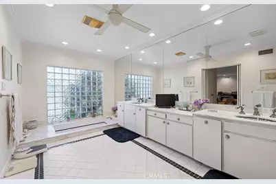 19825 Santa Rita Street, Woodland Hills, CA 91364 - Photo 24