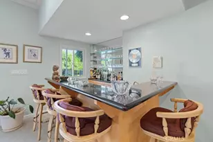 19825 Santa Rita St, Woodland Hills, CA 91364 - Photo 16