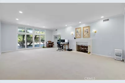 19825 Santa Rita Street, Woodland Hills, CA 91364 - Photo 8