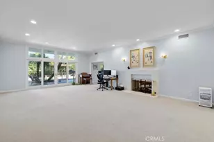 19825 Santa Rita St, Woodland Hills, CA 91364 - Photo 8