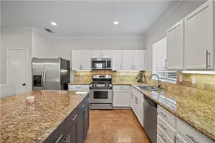 29632 Teasedale Pl, Castaic, CA 91384 - Photo 6