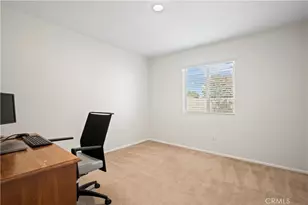 29632 Teasedale Pl, Castaic, CA 91384 - Photo 32