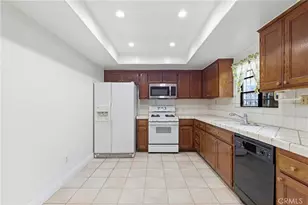 1348 N Orange Dr, Los Angeles, CA 90028 - Photo 8