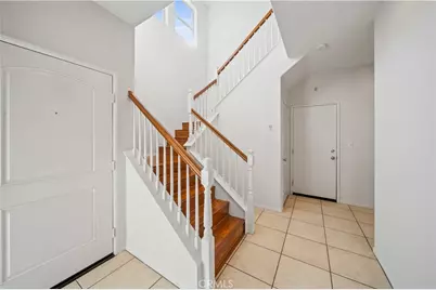 9352 Condor Court, Pacoima, CA 91331 - Photo 4