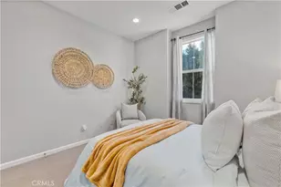27314 Attwell Ln, Saugus, CA 91350 - Photo 6
