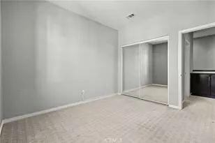 22105 Barrington, Saugus, CA 91350 - Photo 32