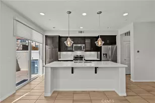 22105 Barrington, Saugus, CA 91350 - Photo 40