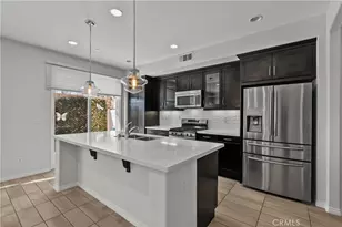 22105 Barrington, Saugus, CA 91350 - Photo 18