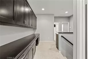 22105 Barrington, Saugus, CA 91350 - Photo 30