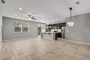 22105 Barrington, Saugus, CA 91350 - Photo 4