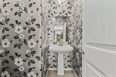 22105 Barrington, Saugus, CA 91350 - Photo 20