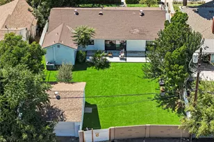 8400 Chimineas Ave, Northridge, CA 91325 - Photo 38