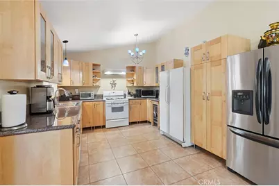 16425 Napa, North Hills, CA 91343 - Photo 12