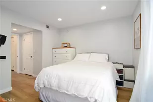 18741 Hatteras St, Tarzana, CA 91356 - Photo 20