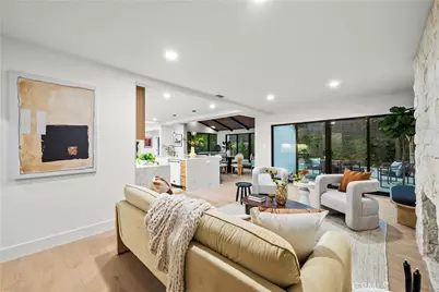13925 Branton Place, Sherman Oaks, CA 91423 - Photo 16