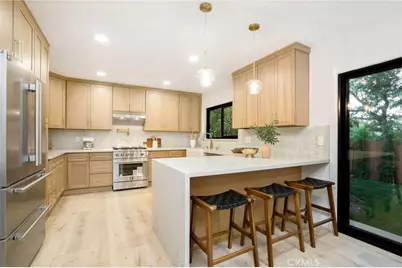 14457 Glorietta Drive, Sherman Oaks, CA 91423 - Photo 6