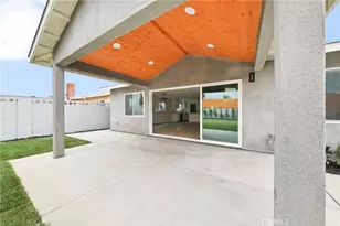 11858 Fellows Ave, San Fernando, CA 91340 - Photo 52