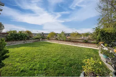 22507 Poplar Street, Saugus, CA 91390 - Photo 22