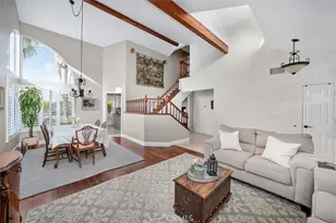 22507 Poplar St, Saugus, CA 91390 - Photo 6